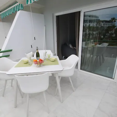 Luxury In First Line With Pool