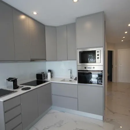 Apartment Luxury In First Line With Pool *