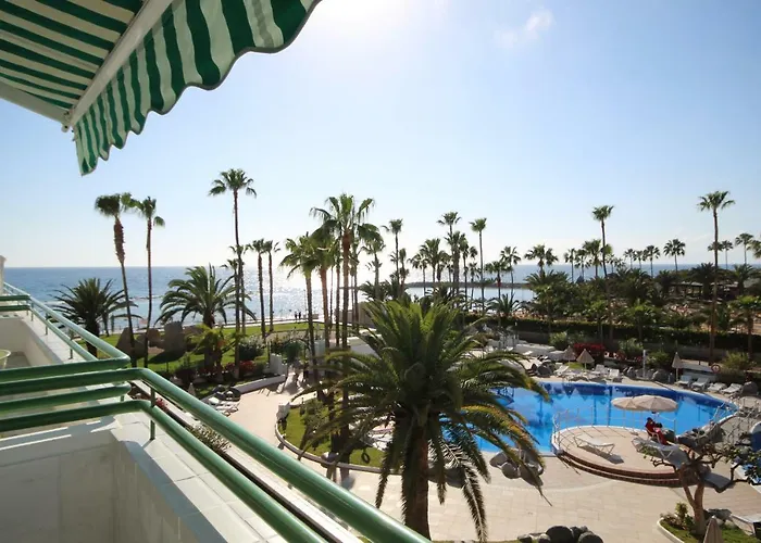 Luxury In First Line With Pool